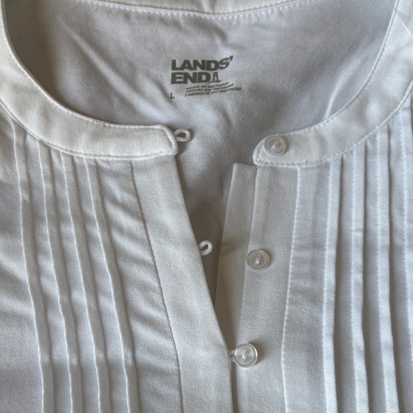 Lands' End Classic White Pintuck Blouse - Picture 3 of 4